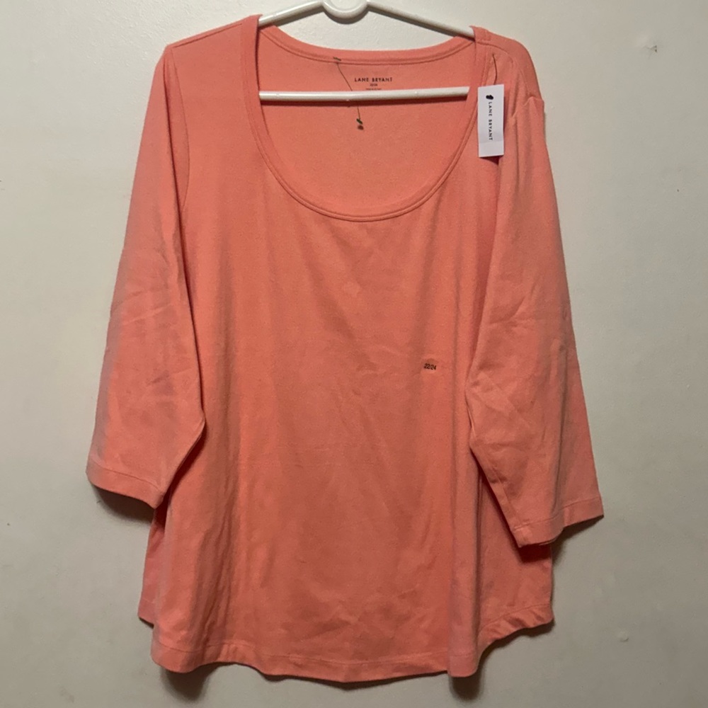 Lane Bryant coral top Size 22/24 NWT